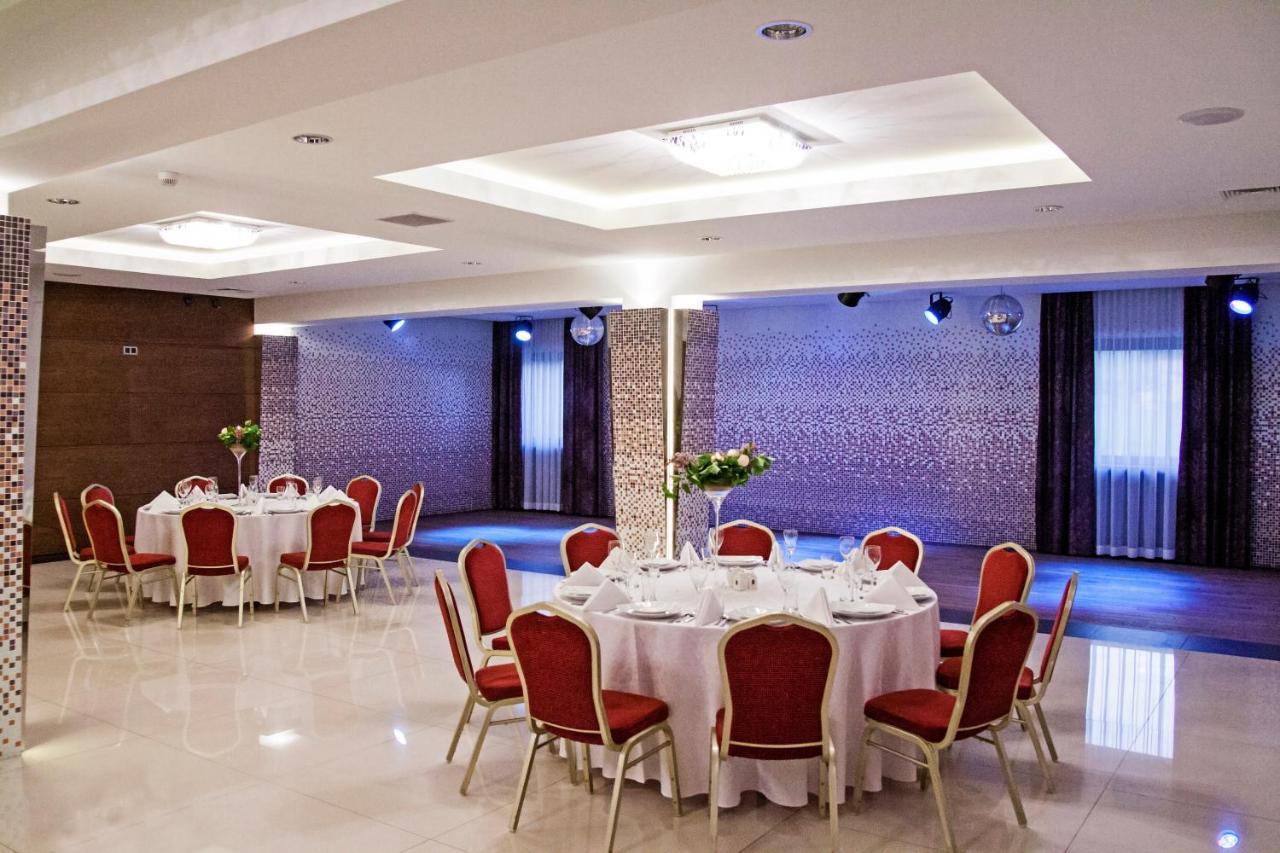 Hotel Dunajec Зглобице Экстерьер фото