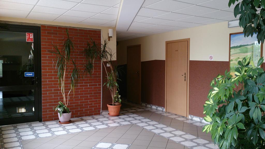 Hotel Dunajec Зглобице Экстерьер фото