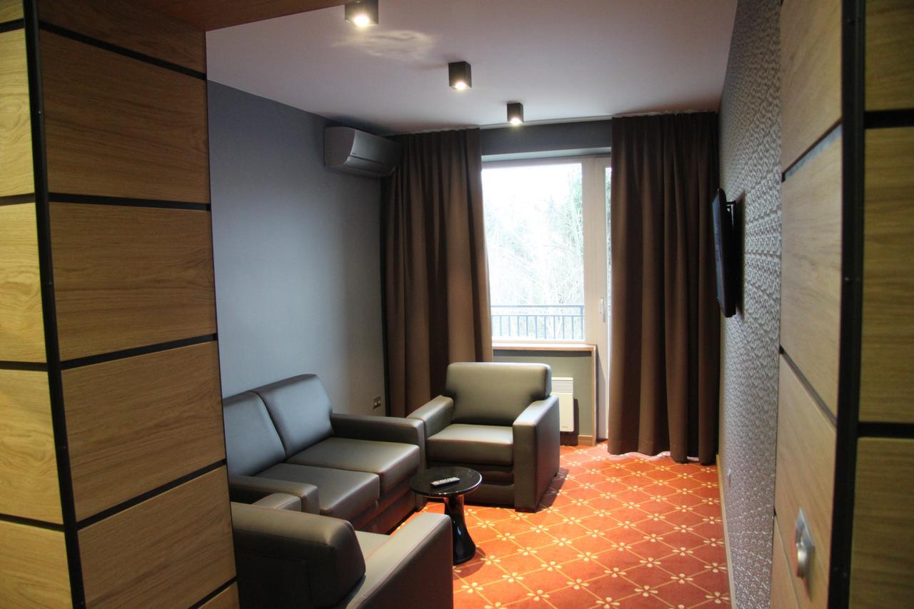 Hotel Dunajec Зглобице Экстерьер фото